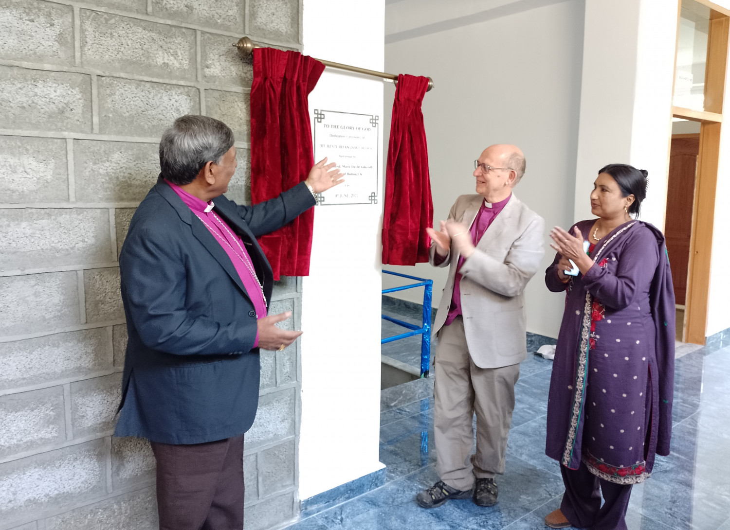 Unveiling of plaque in St Denys School