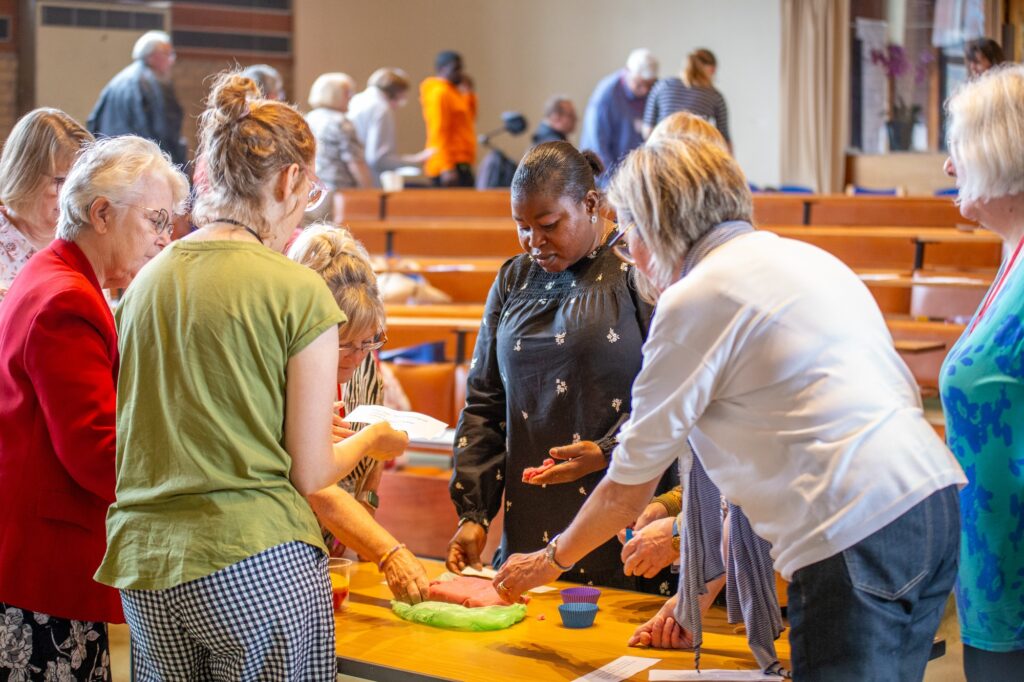 Leading Small Groups Course